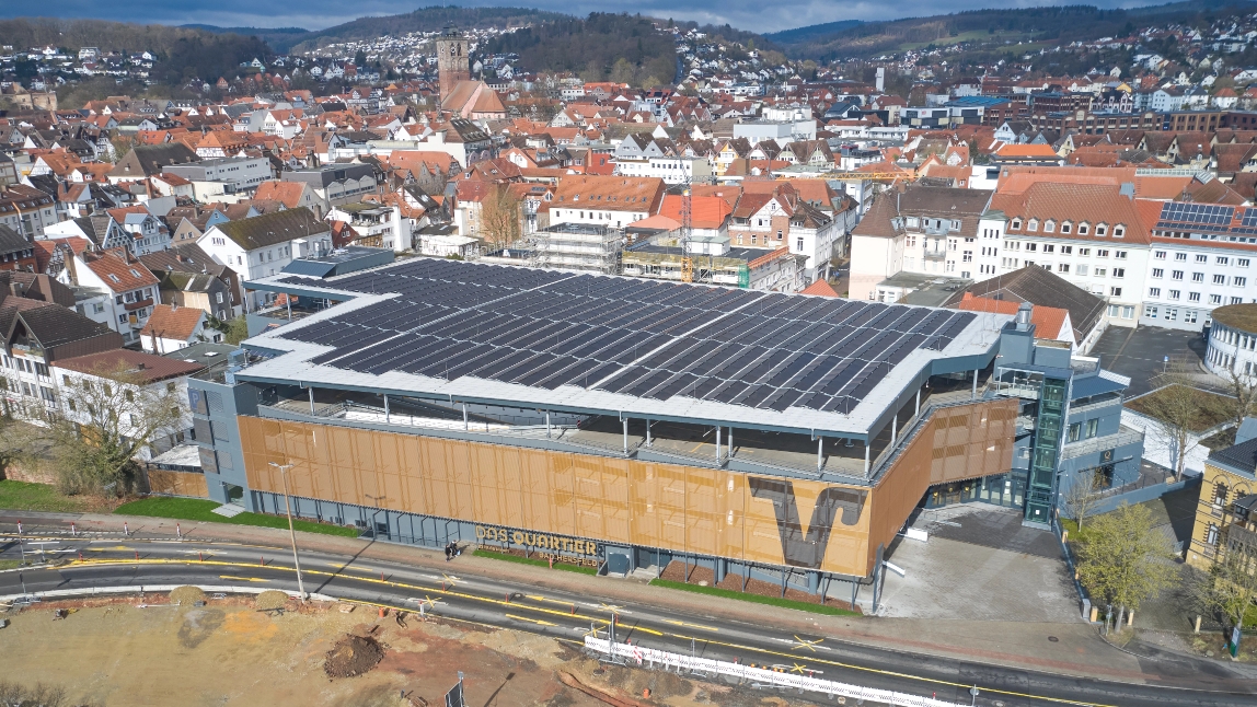 Luftaufnahme: Das Quartier Bad Hersfeld und Parkhaus